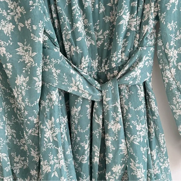 Thirty/Thirty green white Floral Off-The-Shoulder mini Dress Women’s size M - Picture 7 of 10